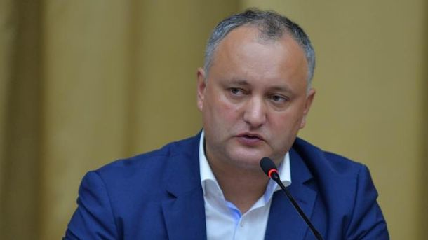 Избранный президент выразил искренние соболезнования родным и близким Андрея Карлова, а также всех, кто погиб в чудовищном теракте в Берлине.