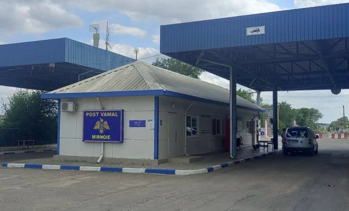КПП "Мирное" 15 августа приостановит работу на несколько часов.