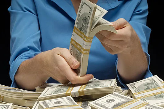 В Румынии больше всего сверхбогатых людей в регионе: она обошла Польшу, Венгрию и Чехию.
