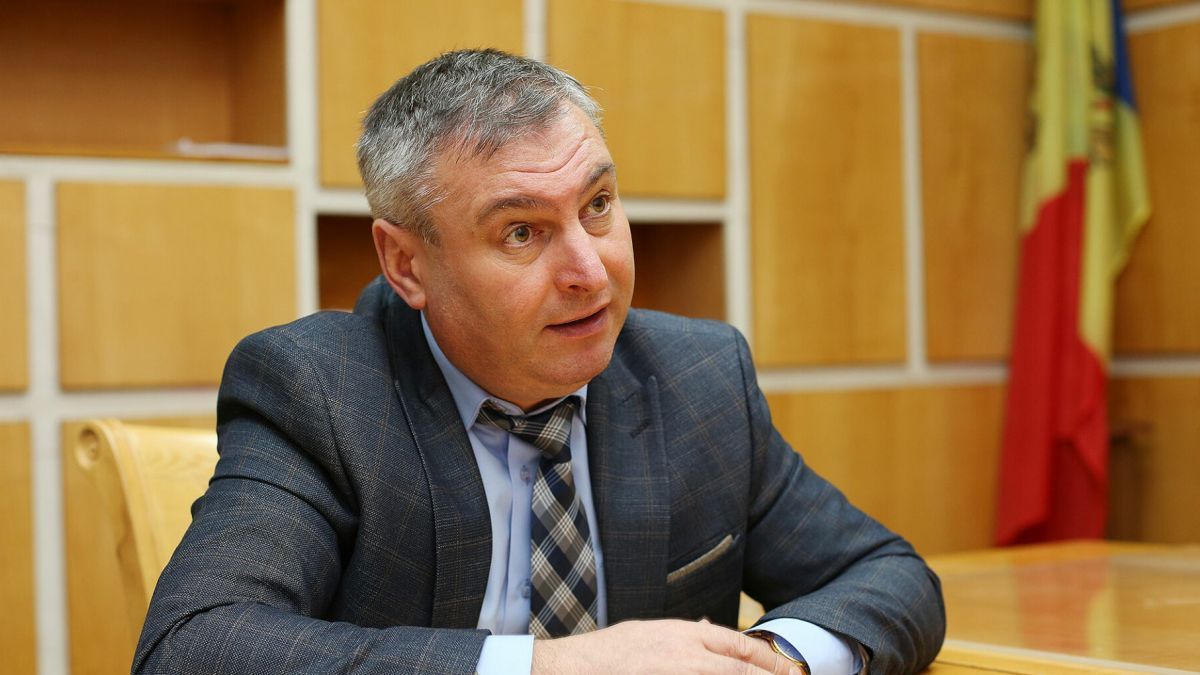Фуртунэ: "Речь не о повторном заражении COVID-19, а о сохранении вируса".