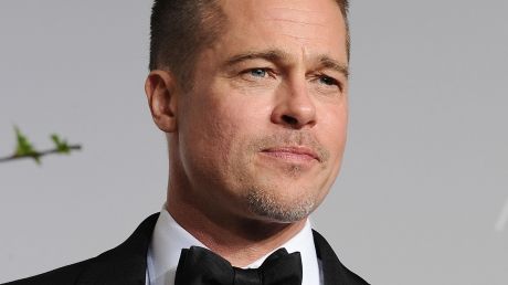 Jennifer Gardner susţine că e iubita lui Brad Pitt, actorul fiind recent despărţit de Angelina Jolie. Foto: huffpost.com