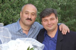 Lucia şi Gheorghe Ţopa îşi doresc să devină cât mai curând bunici.