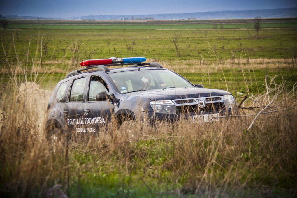 Două persoane în conflict cu legea, reținute. Intenționau să fugă din țară. Foto: border.gov.md