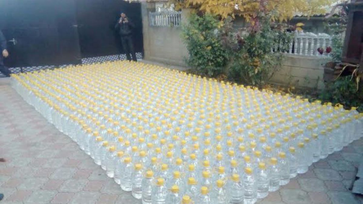 Poliția de Frontieră a confiscat peste 5 tone de alcool etilic. Foto: customs.gov.md
