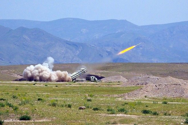 Азербайджан пригрозил Армении ракетным ударом по атомной станции.