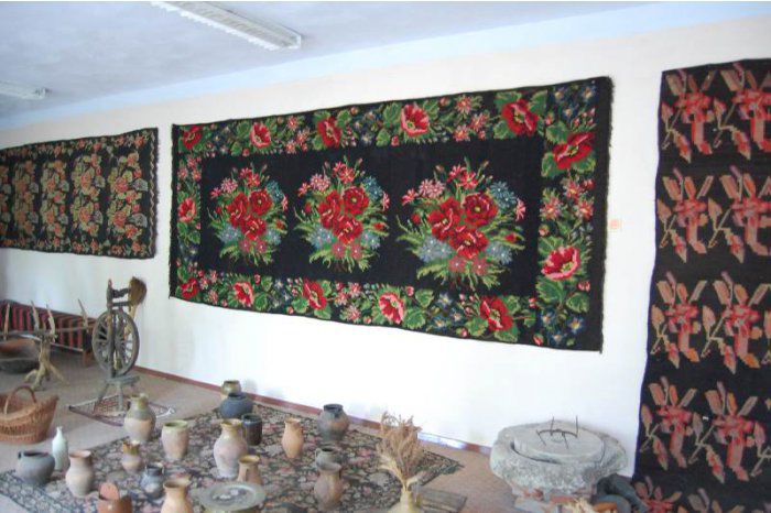 Первый праздник "Frumos covor basarabean" прошел в Молдове в 2013 году.