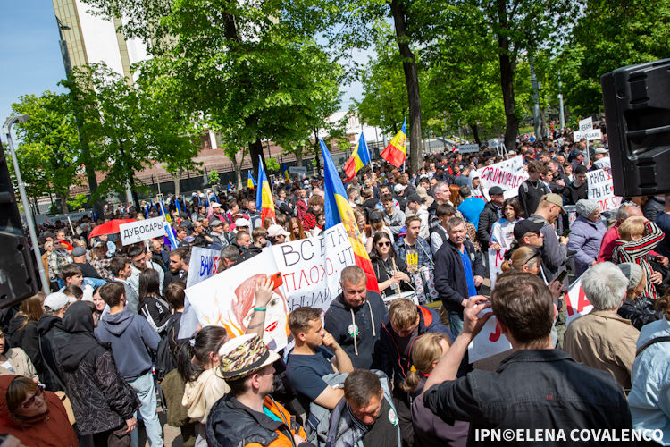 "Движение за народ" намерено 1 июня заблокировать движение по нескольким артериям.