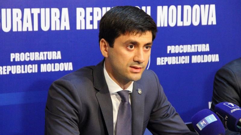 Замглавы Прокуратуры по борьбе с организованной преступностью и особым делам подал в отставку.