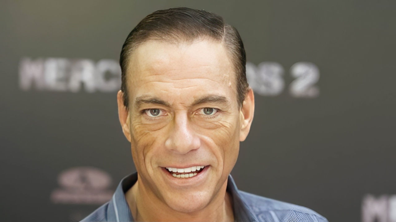 Procuratura din Iași a deschis un dosar penal împotriva lui Jean-Claude Van Damme.