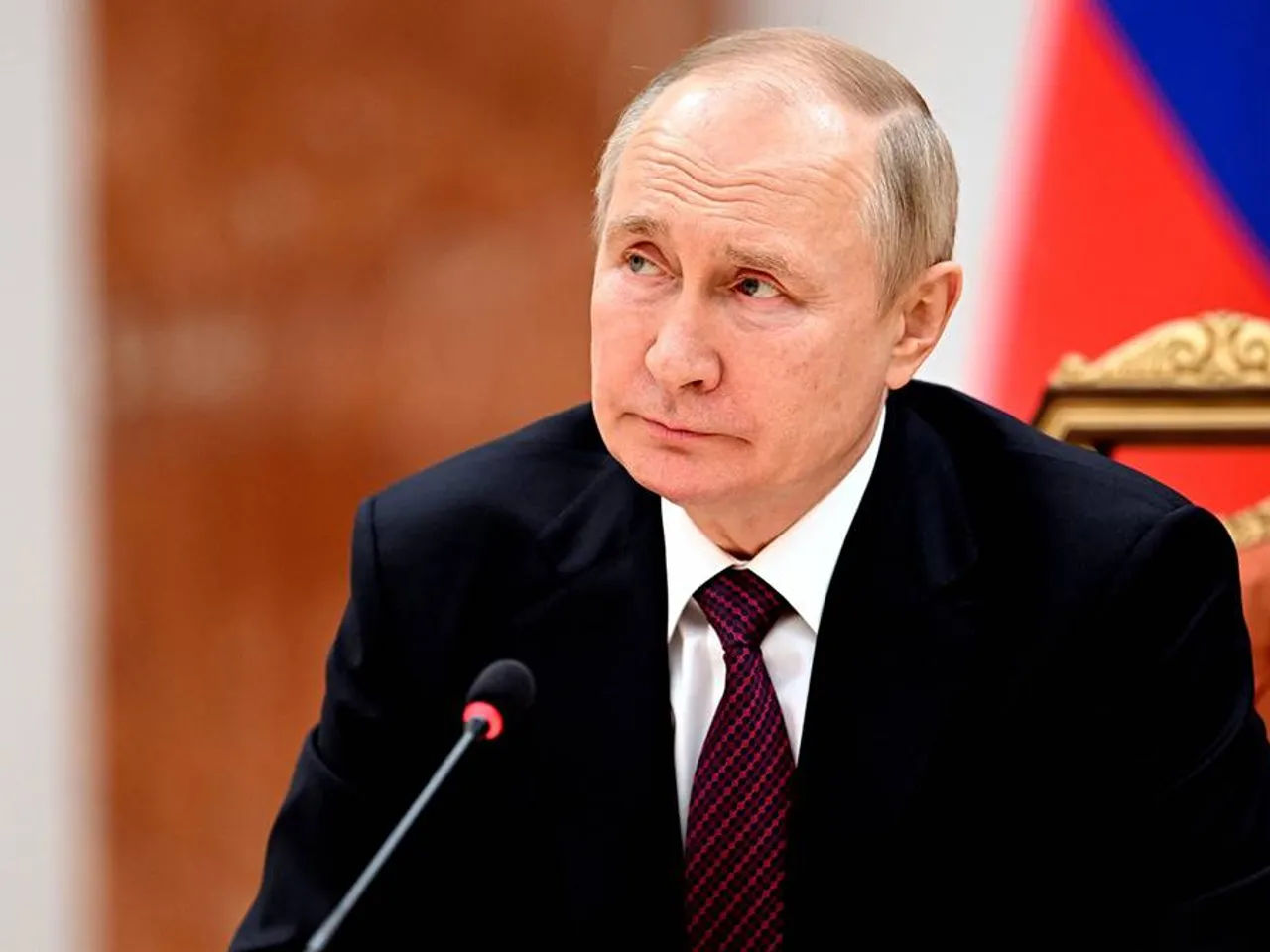 Путин разрешил бизнесу РФ принимать решения без учета «недружественных» акционеров.
