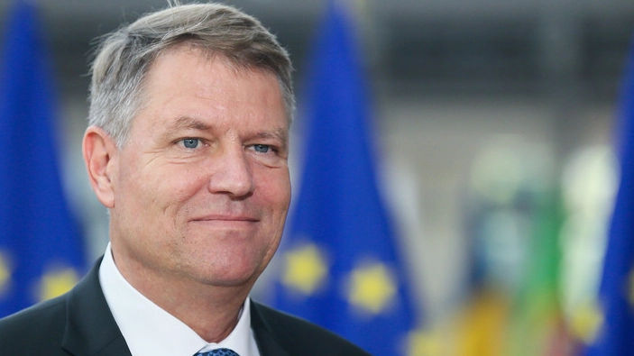 Президент Румынии поддержал предложения ЕК об отказе от российской нефти.
