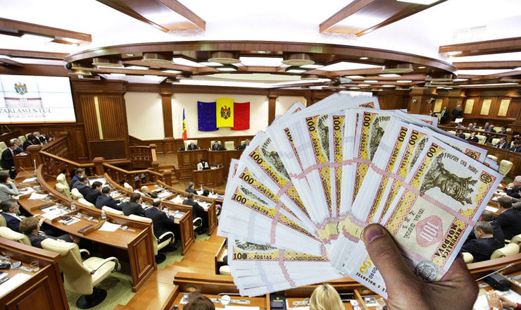 Cât ne costă deputaţii care primesc și indemnizații: Ridică și 20 de mii de lei pe lună