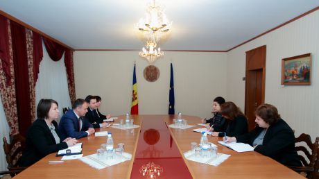Andrian Candu a avut o întrevedere cu un reprezentat al FMI.  Foto:parlament.md