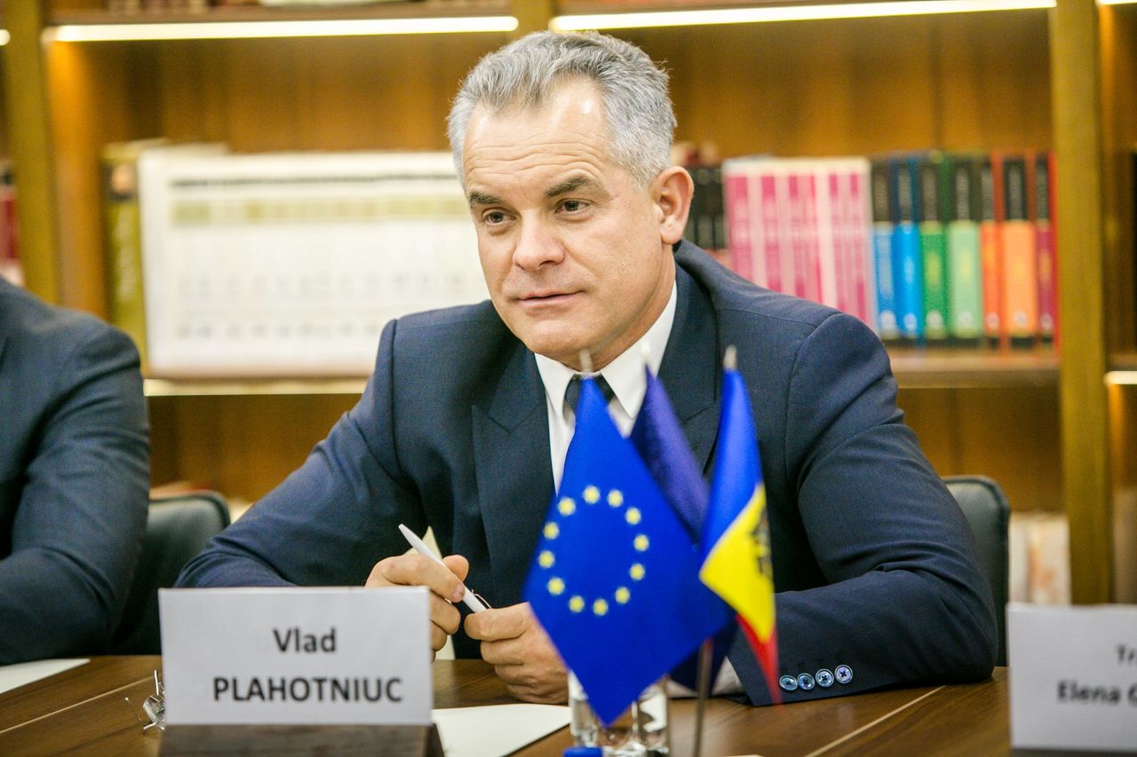 Plahotniuc: Membrii CSS să nu participe la ședința lui Dodon