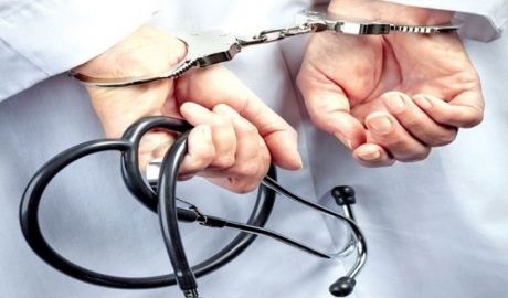 Medic din Floreşti acuzat de malpraxis.