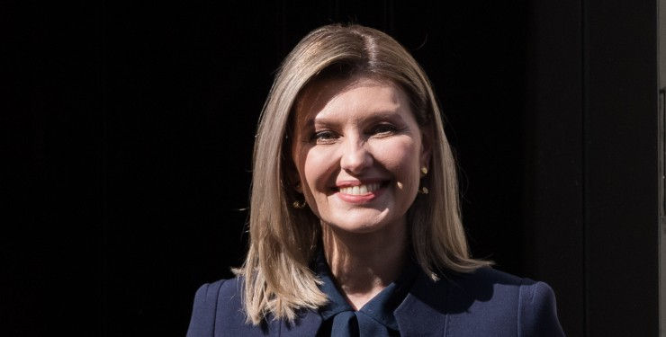 Елена Зеленская прибыла в Лондон, чтобы посетить коронацию Карла ІІІ.