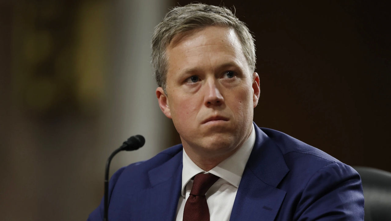 Secretarul Armatei SUA, Dan Driscoll, suspendat de la negocierile privind Ucraina.