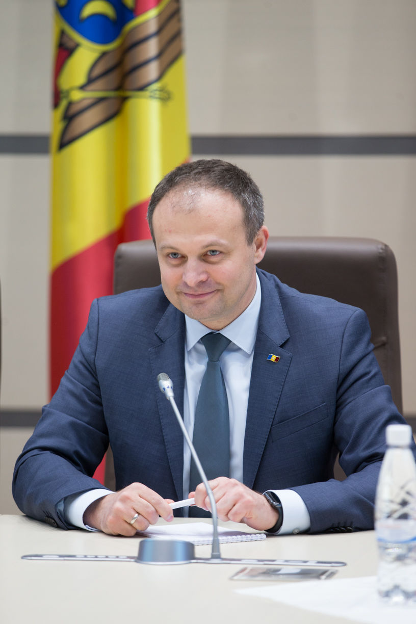 Спикер парламента Андриан Канду.