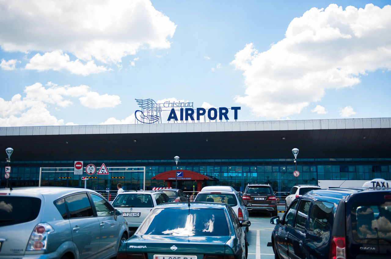 Представлены отчеты о концессии аэропорта и приватизации Аir Moldova.