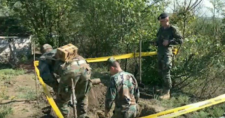 В огороде в Ниспоренах найден взрывоопасный снаряд времен Второй Мировой войны.