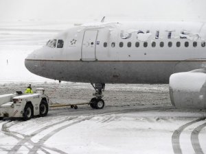 Самолет курса не менял и совершил посадку в Стамбуле в штатном режиме, сообщили в СБУ.