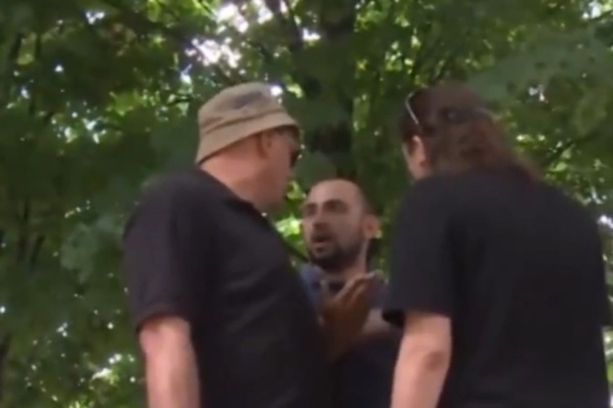 Появилось видео нападения на российских журналистов в Тбилиси.