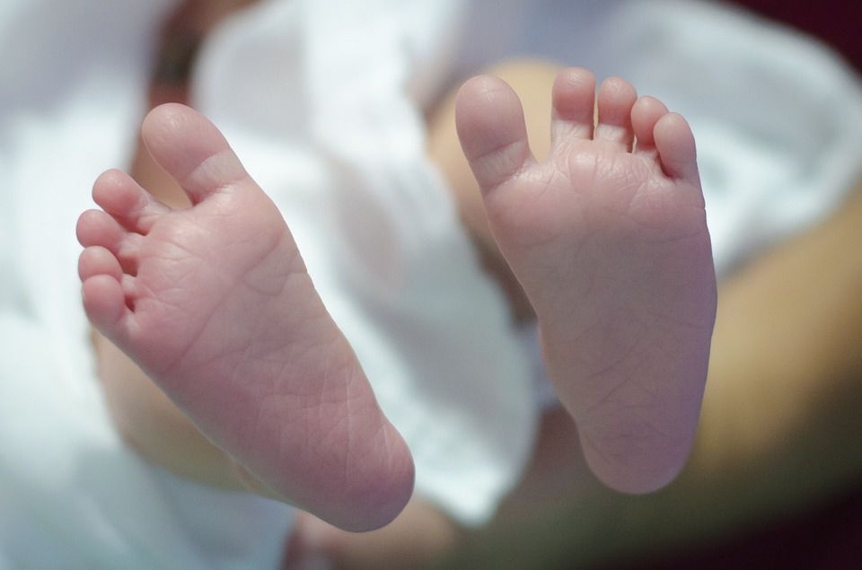 O tânără de 27 de ani din localitatea Răzeni, raionul Ialoveni, a adus pe lume un băiețel perfect sănătos în ambulanță.