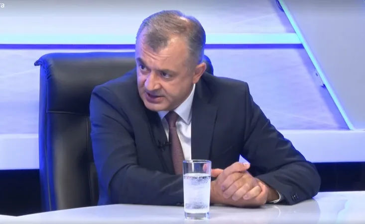 Кику: Скоро не на чем будет печатать водительские права.