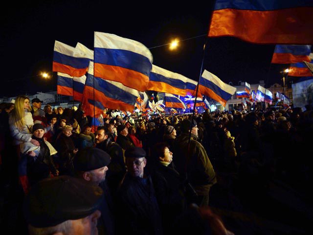 Явка на референдуме в Крыму составила порядка 82,71%.
