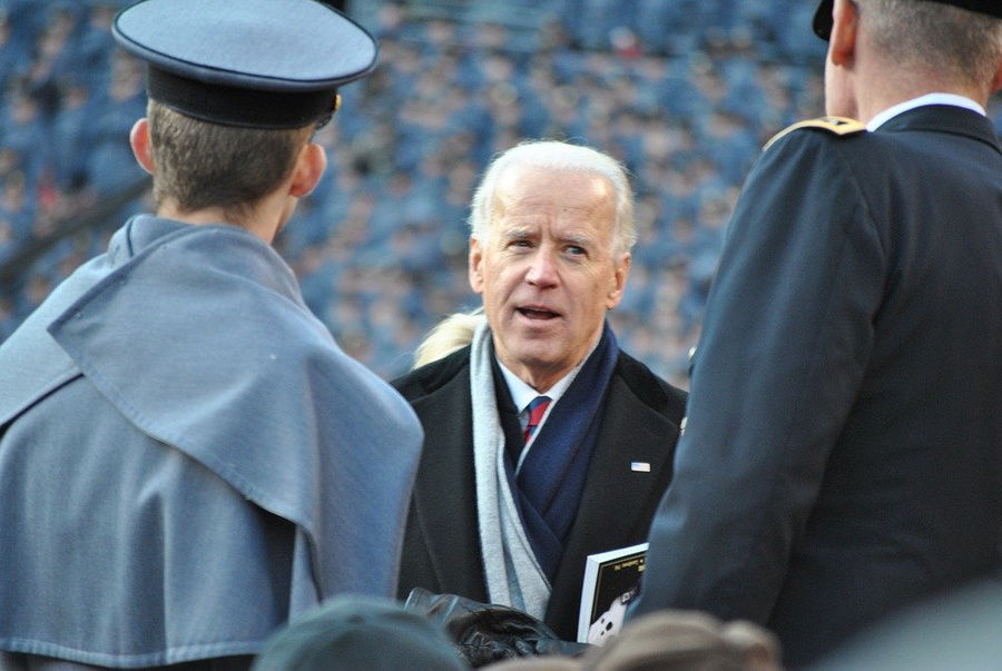 В США рассказали об управляющем Байденом "кукловоде".