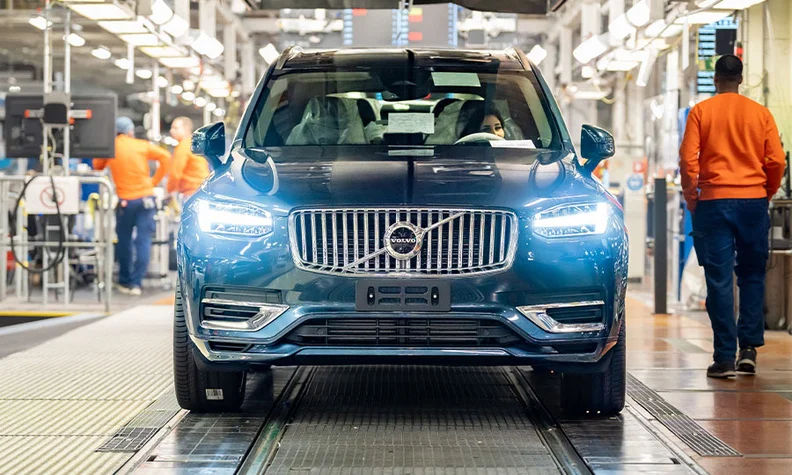 Выпущен последний дизельный автомобиль Volvo.