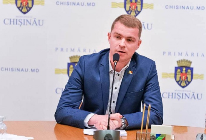 Numele lui Filipov apare în schemele prin care Dodon primește bani din offshore-uri din Bahamas. Foto: facebook.com 