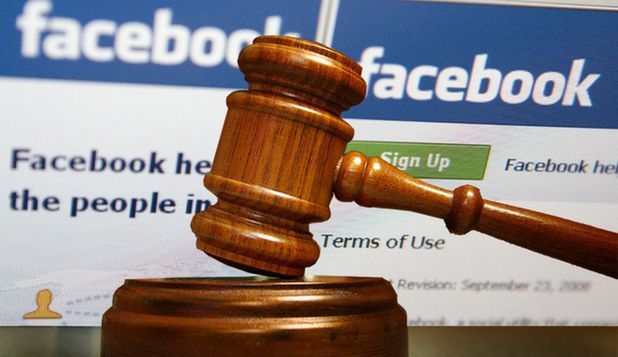 Facebook, dată în judecată după scandalul Cambridge Analytica.