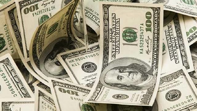 Numărul milionarilor în dolari a crescut anul trecut cu 7,5%, până la un nivel record de 16,51 milioane de persoane.