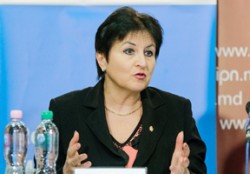 Гуцу была награждена орденом Республики.