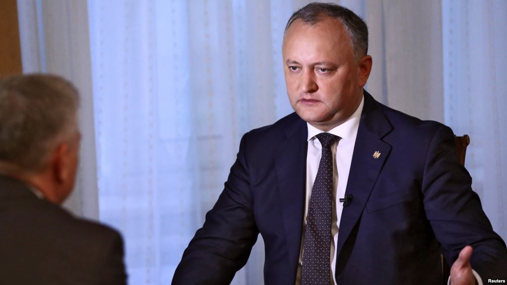 Додон об отставке Панцыру: Одним румыном в КС станет меньше