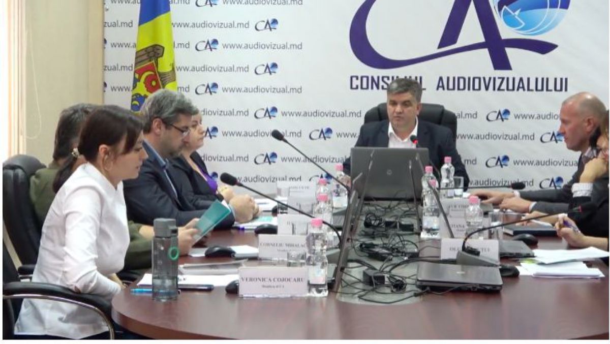 Члены Аудиовизуального совета потребовали уволить его председателя.