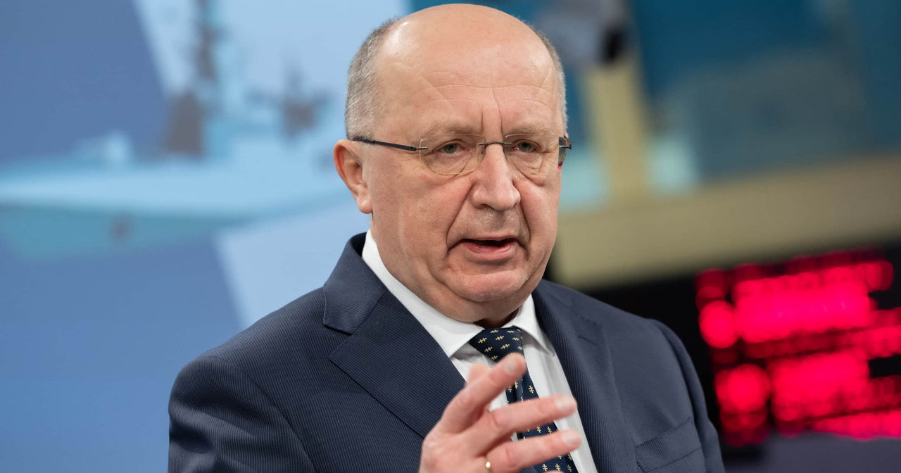 Еврокомиссар призвал создать армию дронов против России.