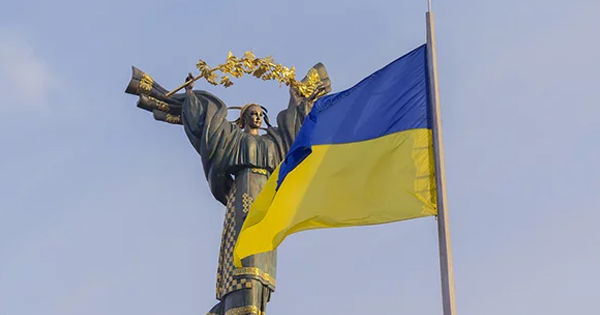 В Киеве попросили суд отменить закон о главенстве украинского языка.