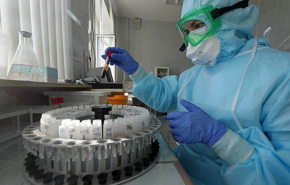 Клинические испытания российской вакцины от коронавируса вышли на завершающую стадию.