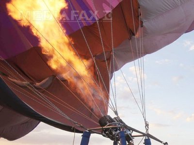 Doi morţi şi 15 răniţi, după prăbuşirea unui balon cu aer cald în Slovenia (Imagine: Mediafax Foto/AFP)