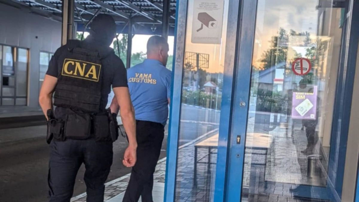 Percheziții la vama Leușeni. Mai mulți angajați vizați într-un dosar de corupție.