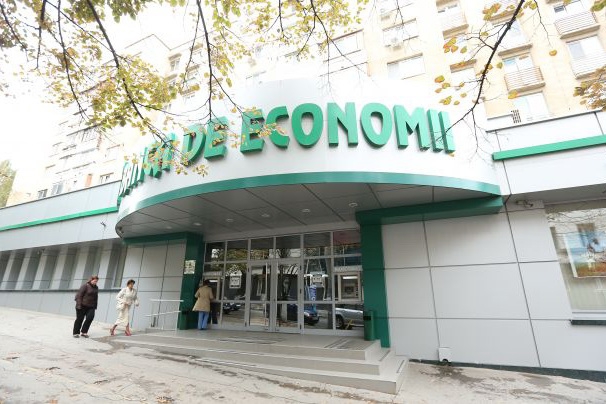 Государство утратило контроль за "Банка де Економий".