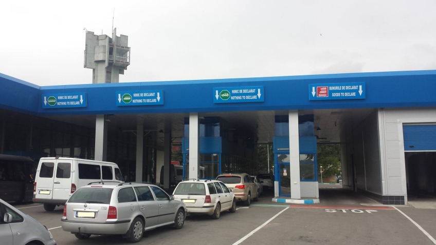 Șoferii cu autoturisme înmatriculate în străinătate vor putea achita vinieta şi la terminalele de plăţi electronice. 