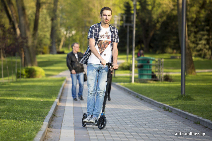Motivul conflictului nu este cunoscut, însă un bărbat de 50 de ani a primit lovituri în cap și pe corp.