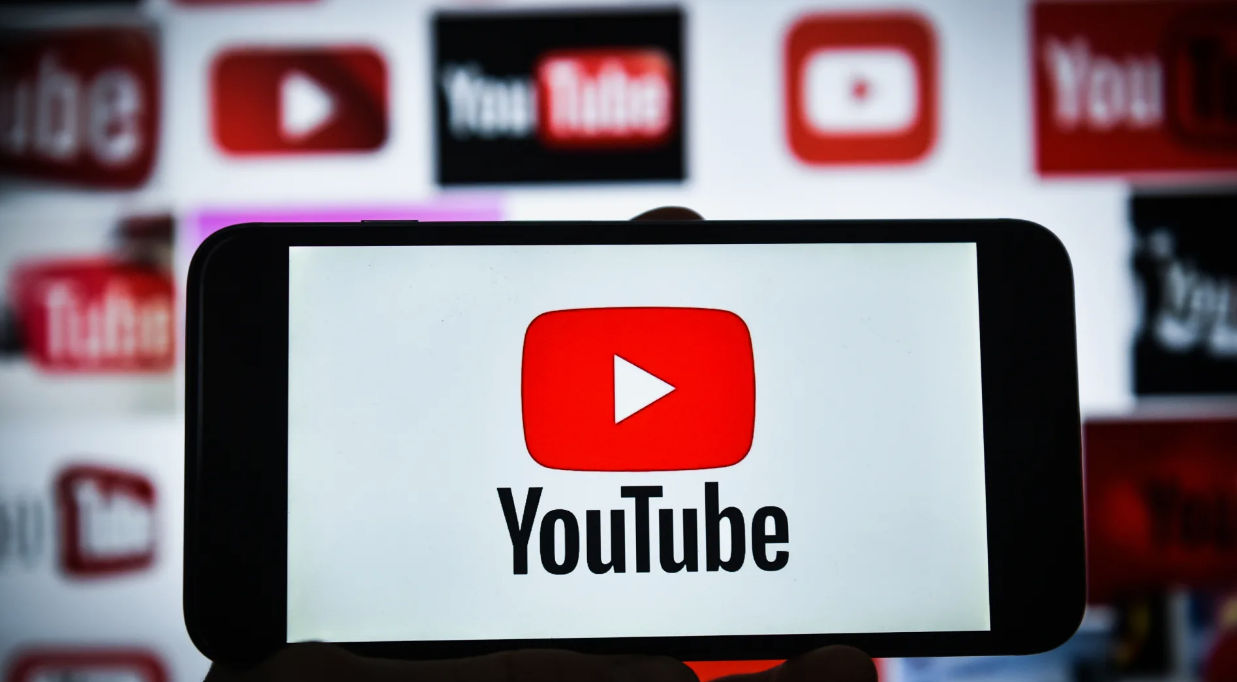YouTube este încetinit în Rusia, după ce canalele de propagandă au fost șterse.