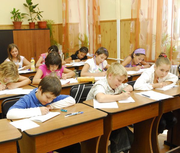 В общей сложности в этот день не будут работать 132 общеобразовательных школы.
