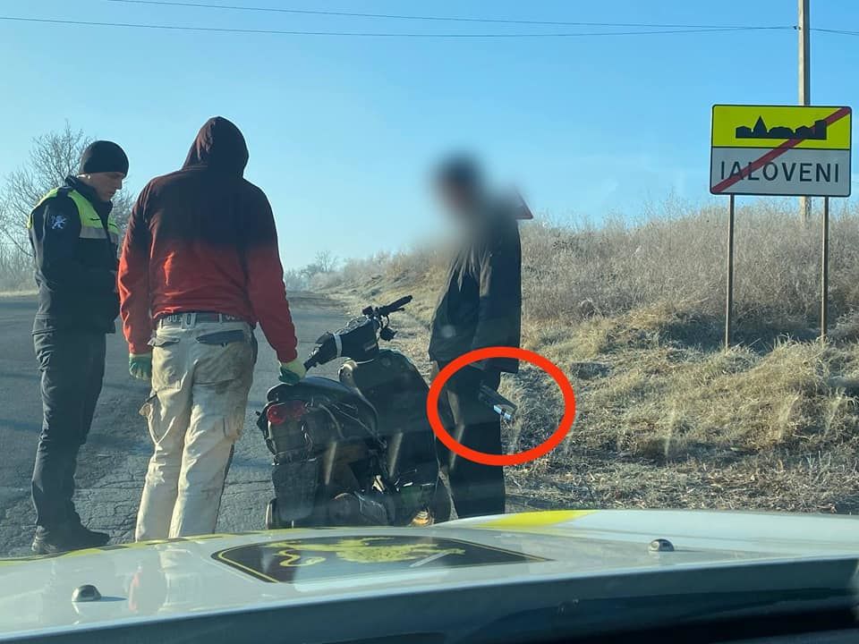 В Яловенах поймали пьяного мотоциклиста.