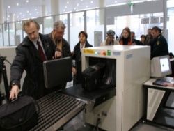 В документе подчеркивается, что перечисленные ограничения вводятся для противодействия терактам на время подготовки и проведения Олимпийских и Паралимпийских игр в начале 2014 года.
