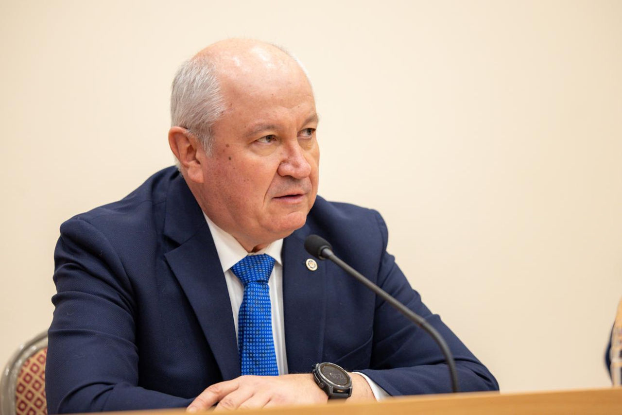 Premierul caută oameni „onești și curajoși” pentru Corpul de control.